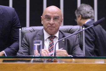 Proposta de Mário Heringer regulamenta atuação de militares na gestão de escolas públicas regulares