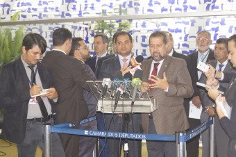 PDT pretende barrar PEC do Teto de Gastos no STF