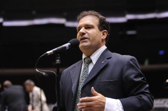 Deputados aprovam texto-base da reforma administrativa