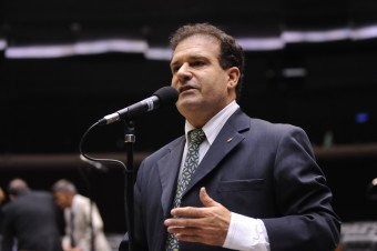 Contagem de ponto para retenção da CNH do motorista profissional pode ser revista