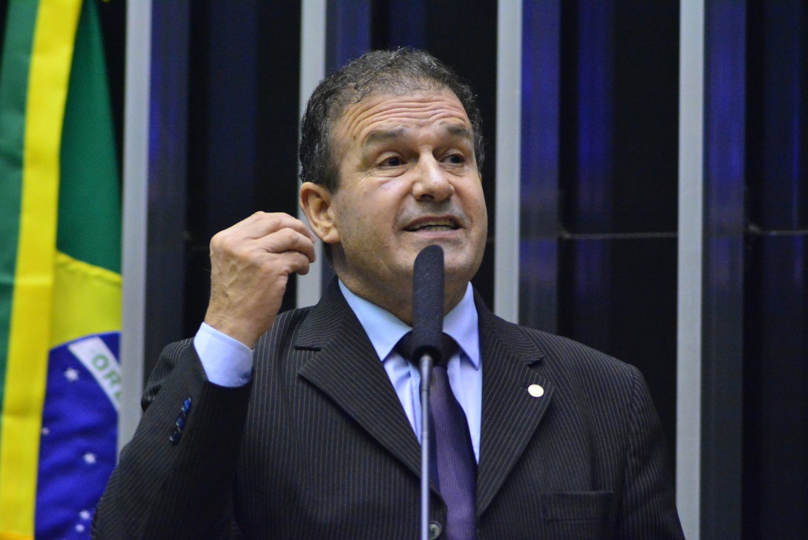 Proposta de Pompeo de Mattos prevê rito prioritário a processo que trate de violência contra a mulher