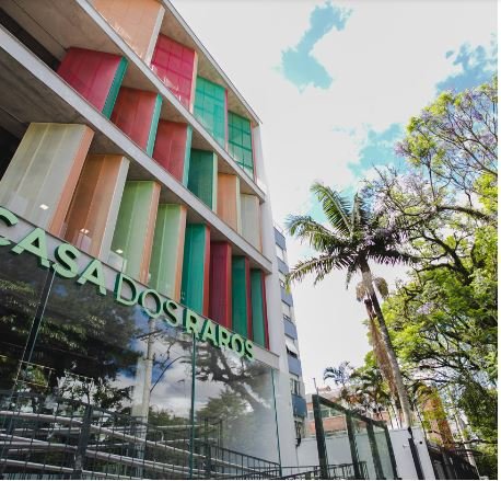 Coautoria de Flávia Morais, projeto prevê tratamento imediato pelo SUS a paciente com doença rara