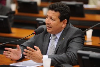 Comissão aprova obrigatoriedade de gerador de energia em parques de diversão