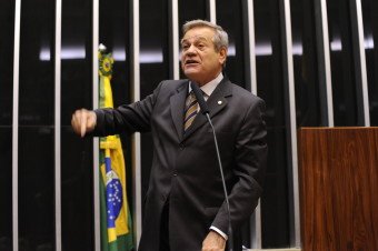 Ronaldo Lessa: “Nos solidarizamos com todos que lutam por um Brasil mais justo”