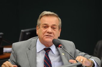 Conselho de Ética aprova parecer de Ronaldo Lessa e arquiva processo contra deputado