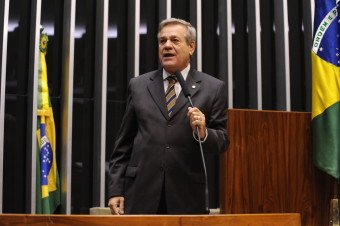 Aprovado relatório de Ronaldo Lessa à proposta que exige extintor em túneis rodoviários