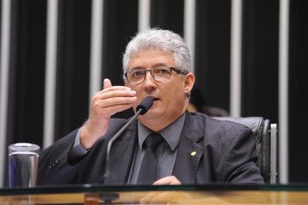 Câmara aprova projeto que retira do Código Penal atenuantes para menores de 21 anos