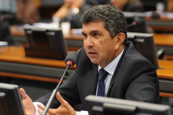 Vidigal propõe multa de até 2 mil para reincidência do Aedes Aegypti em casas e empresas