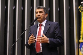 Proposta fixa prazo para instituições financeiras compensarem depósitos da União a credores