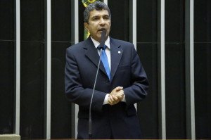 População de baixa renda pode ser beneficiada no pagamento dos serviços de água e esgoto