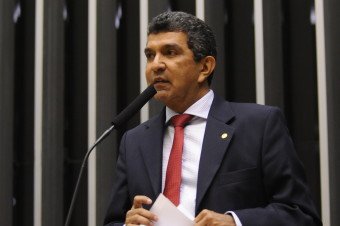 Sérgio Vidigal quer explicação sobre corte na verba do “Farmácia Popular”