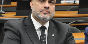 Comissão aprova proposta de Marcos Tavares com novos métodos para revista de visitante em presídios