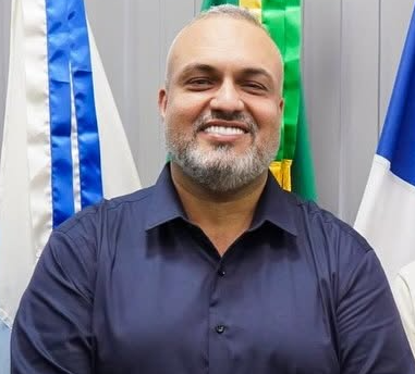 Projeto de Marcos Tavares limita saque mensal em espécie para combater lavagem de dinheiro
