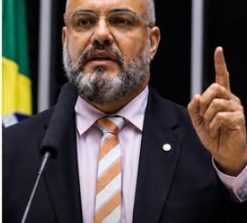Comissão aprova política de apoio à geração de emprego proposta por Marco Tavares