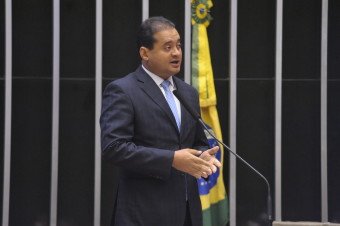Deputado Weverton Rocha assume a liderança da Minoria