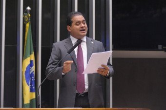 Líder do PDT condenou troca de favores para livrar Temer de investigação