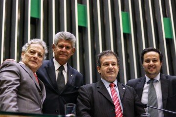 Câmara homenageia centenário de ex-presidente João Goulart