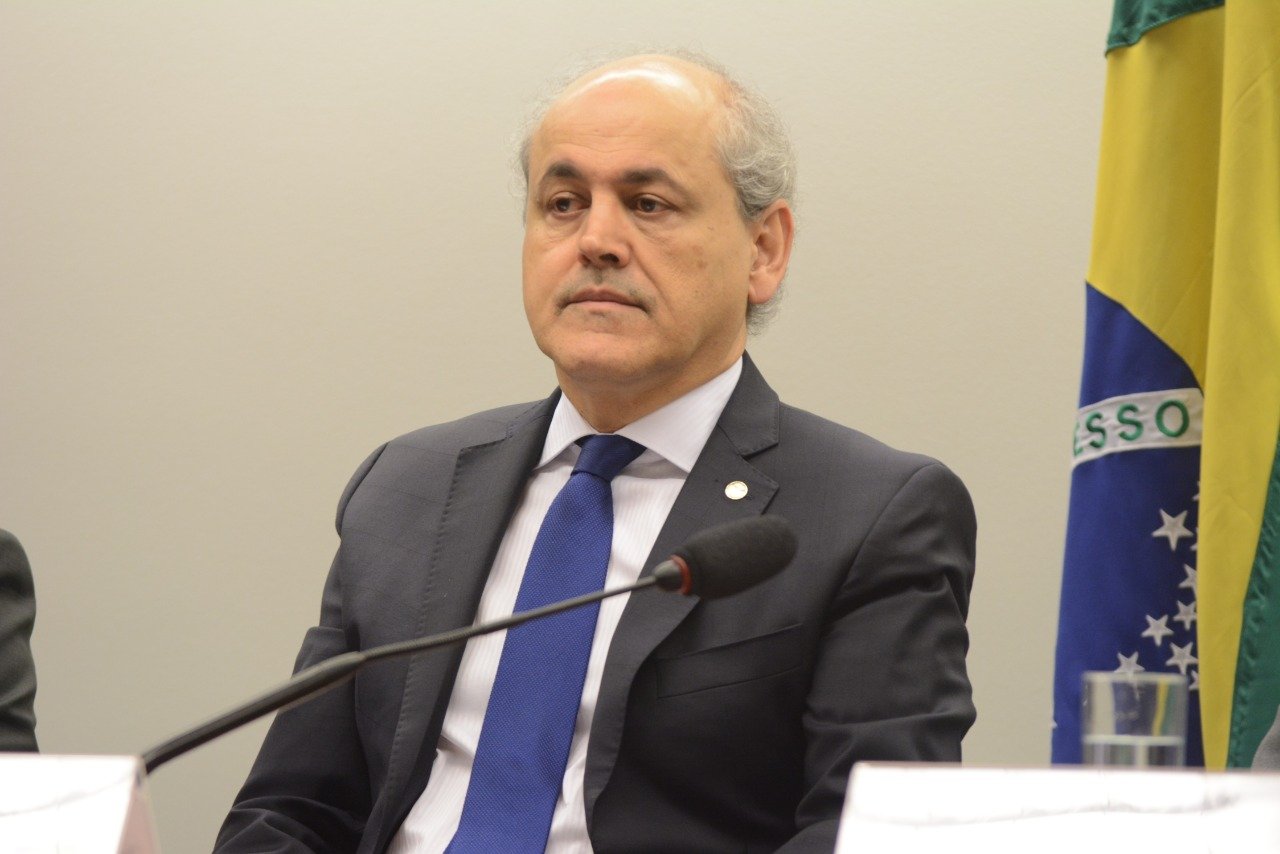 Ministério da Defesa se nega a dar dados sobre voos da FAB à Câmara