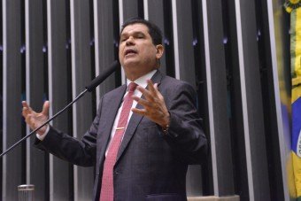 Proposta de Mauro Benevides Filho transfere 80% do lucro semestral do BC para o Tesouro