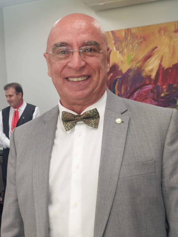 Mário Heringer reassume mandato com promessa de defender qualidade de vida e segurança pública dos brasileiros