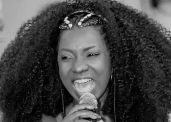 Comissão de Cultura aprova requerimento de Duda Salabert com moção de pesar por morte de cantora mineira