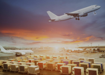 Leônidas Cristino convida autoridades para debater os custos operacionais do transporte aéreo