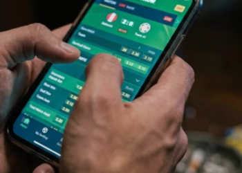 Proposta de Félix Mendonça Jr. proíbe cadastro e apostas em bets por inadimplentes