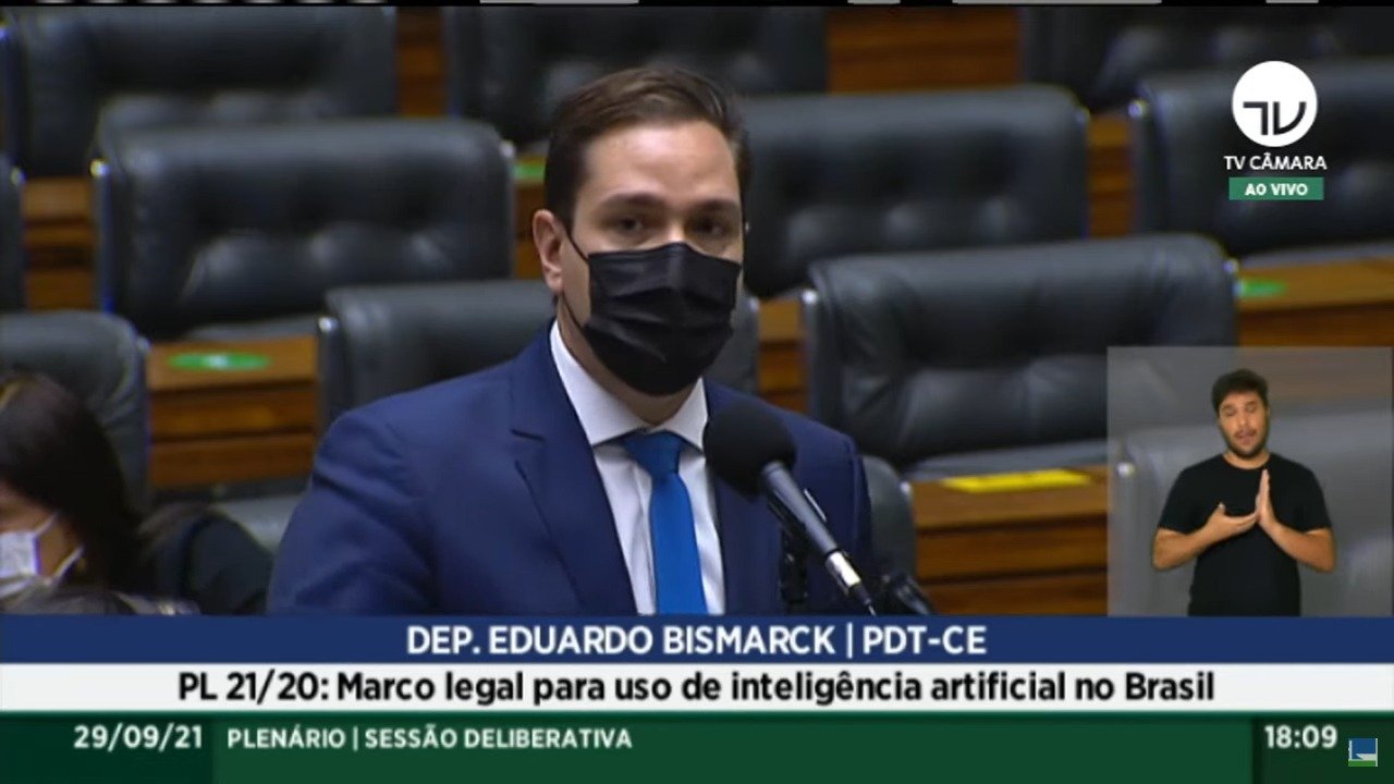 Deputados aprovam projeto que regulamenta uso da inteligência artificial  no Brasil