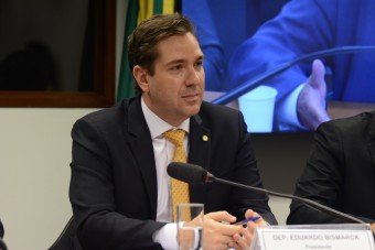 Eduardo Bismarck é o presidente da comissão especial que muda as regras para repasse de emendas individuais