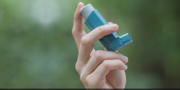 Relatório de Flávia Morais delega à Anvisa dispor sobre as embalagens de inaladores de medicamentos