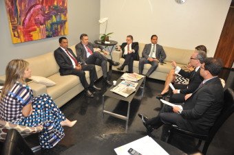 Debates enriquecem reuniões semanais da bancada do PDT na Câmara 