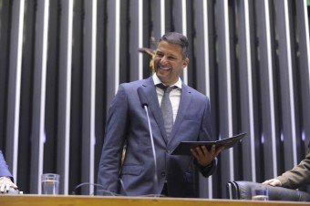 Proposta de Coração valente aumenta pena para quem agredir professor