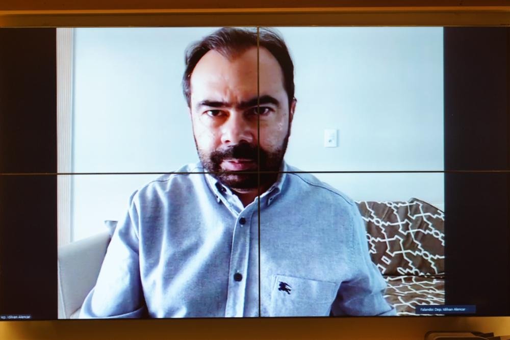 Proposta de Idilvan Alencar cria estratégia para melhorar saúde mental nas escolas