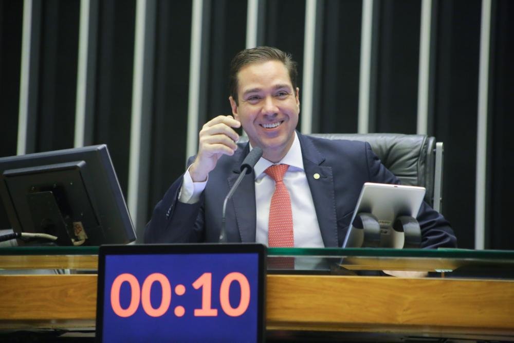 Projeto de Bismarck garante benefício temporário ao trabalhador que esteja no limbo previdenciário