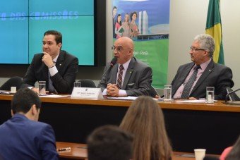 “Sou catalisador de soluções”, diz Mário Heringer em encontro com universitários