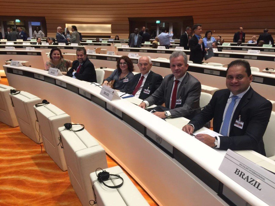 PDT defende fortalecimento da democracia na reunião da Internacional Socialista