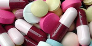 Sancionada lei que regulamenta funcionamento de farmácias e drogarias dentro de supermercados