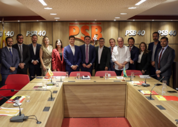 PDT e PSB apoiam recondução de Hugo Motta à presidência da Câmara dos Deputados