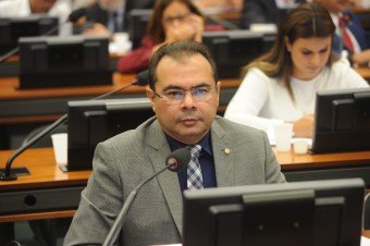 Artigo: Qual a pauta do MEC? Educação ou ódio?