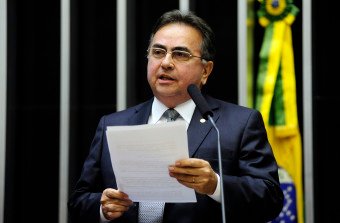 Leônidas Cristino propõe benefícios fiscais na aquisição de equipamentos para dessalinização de água marinha