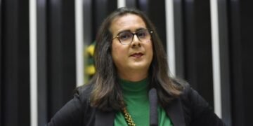 Duda Salabert apresenta proposta para criar o Documento de Origem Minerário