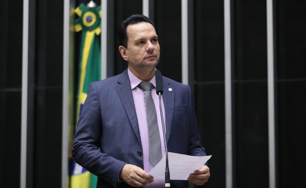 Aprovado pedido de urgência de Josenildo a projeto que cria a política de direito da pessoa com fibromialgia