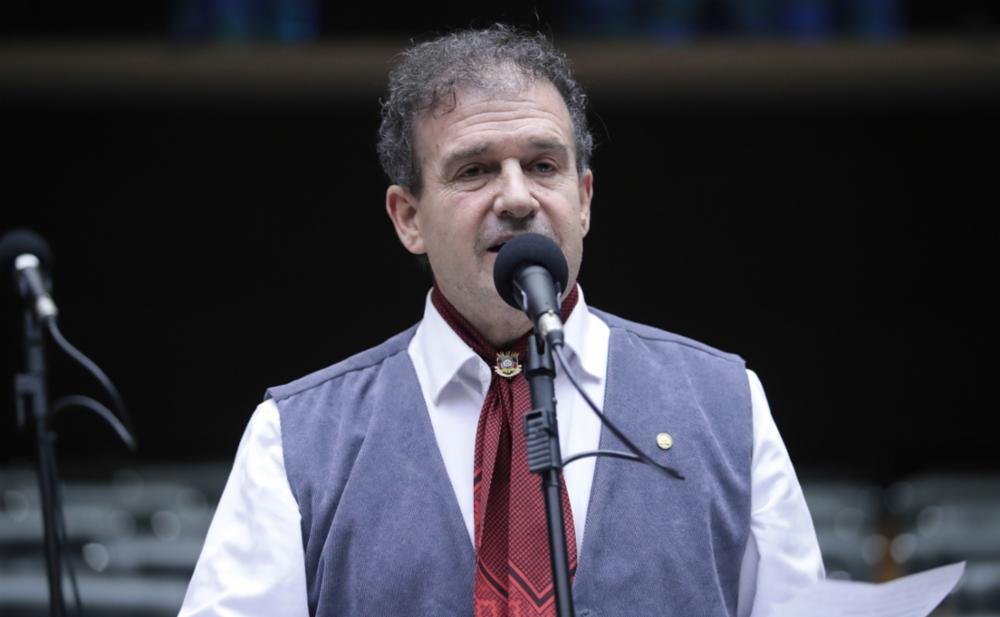 Aprovado projeto de Pompeo de Mattos que garante a adaptação de carro usado para pessoa com deficiência