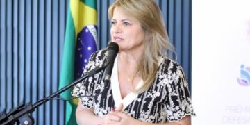 Flávia Morais lamenta o desrespeito à cota de vagas das mulheres no pleito eleitoral de 2024