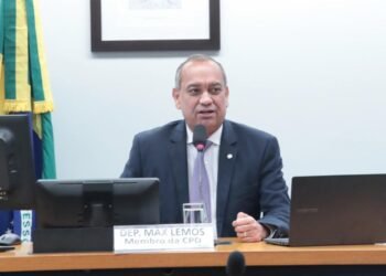 Comissão do Trabalho aprova projeto de Max Lemos que proíbe venda e consumo de bebida alcóolica em arenas de futebol