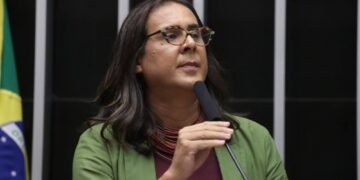 Duda Salabert apresenta projeto para impedir anistia a crimes contra a democracia