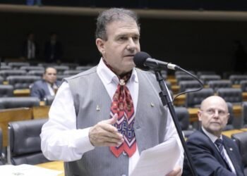 Comissão aprova projeto de Pompeo de Mattos que permite o uso do transporte escolar pelo professor