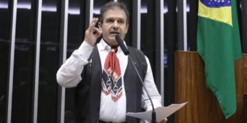 Pompeo de Mattos propõe inserir o nome de Bento Gonçalves no Livro dos Heróis e Heroínas da Pátria