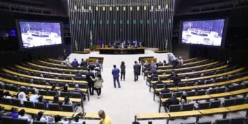 Sessão solene celebra o Dia Nacional do Profissional da Educação Física