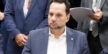 Projeto de Josenildo proíbe órgao público contratar trabalhador terceirizado em período eleitoral